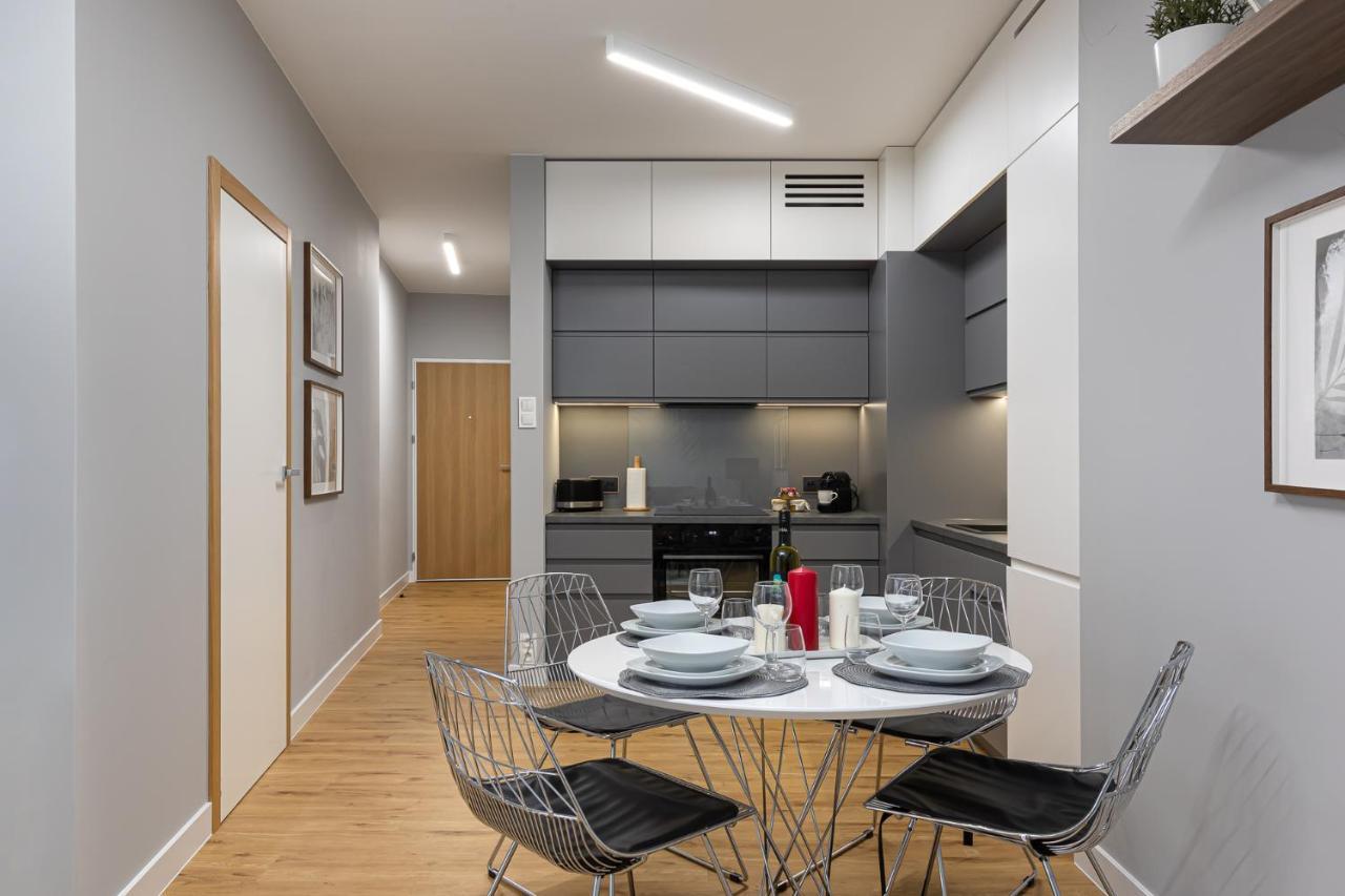 Ecru Luxurious Apartment In Port Praski With Balcony Wwa35 Varsóvia Exterior foto
