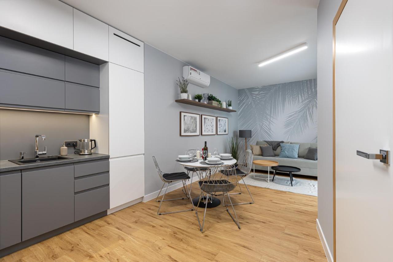 Ecru Luxurious Apartment In Port Praski With Balcony Wwa35 Varsóvia Exterior foto